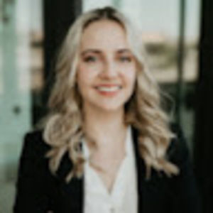 Meet your Posher, Nicole